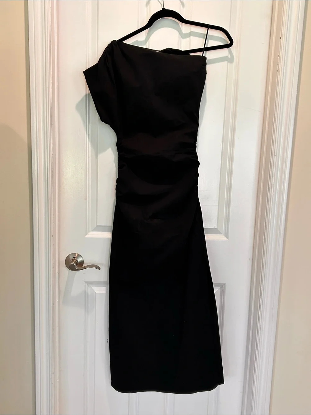 Abercrombie & Fitch  Black One Shoulder Ruched Maxi Dress xxs